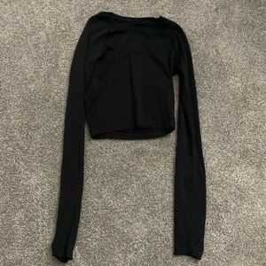 Cropped black Lululemon top